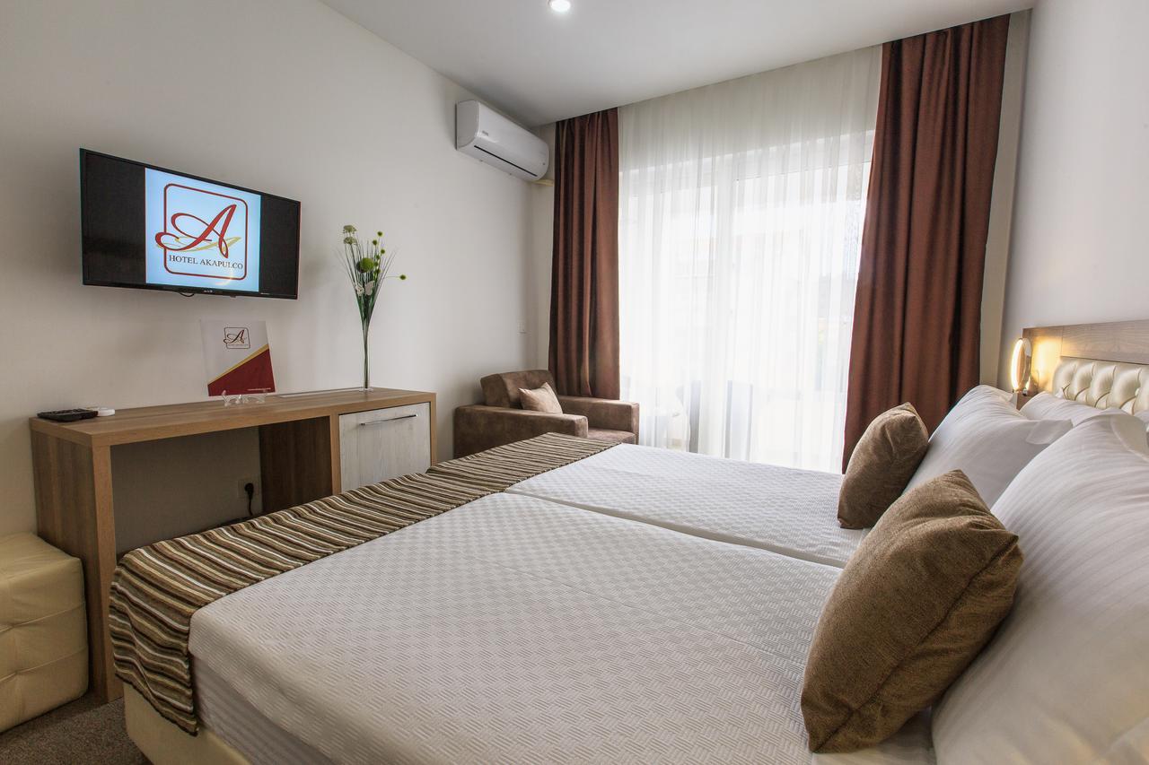 Hotel Akapulco Sutomore Bagian luar foto