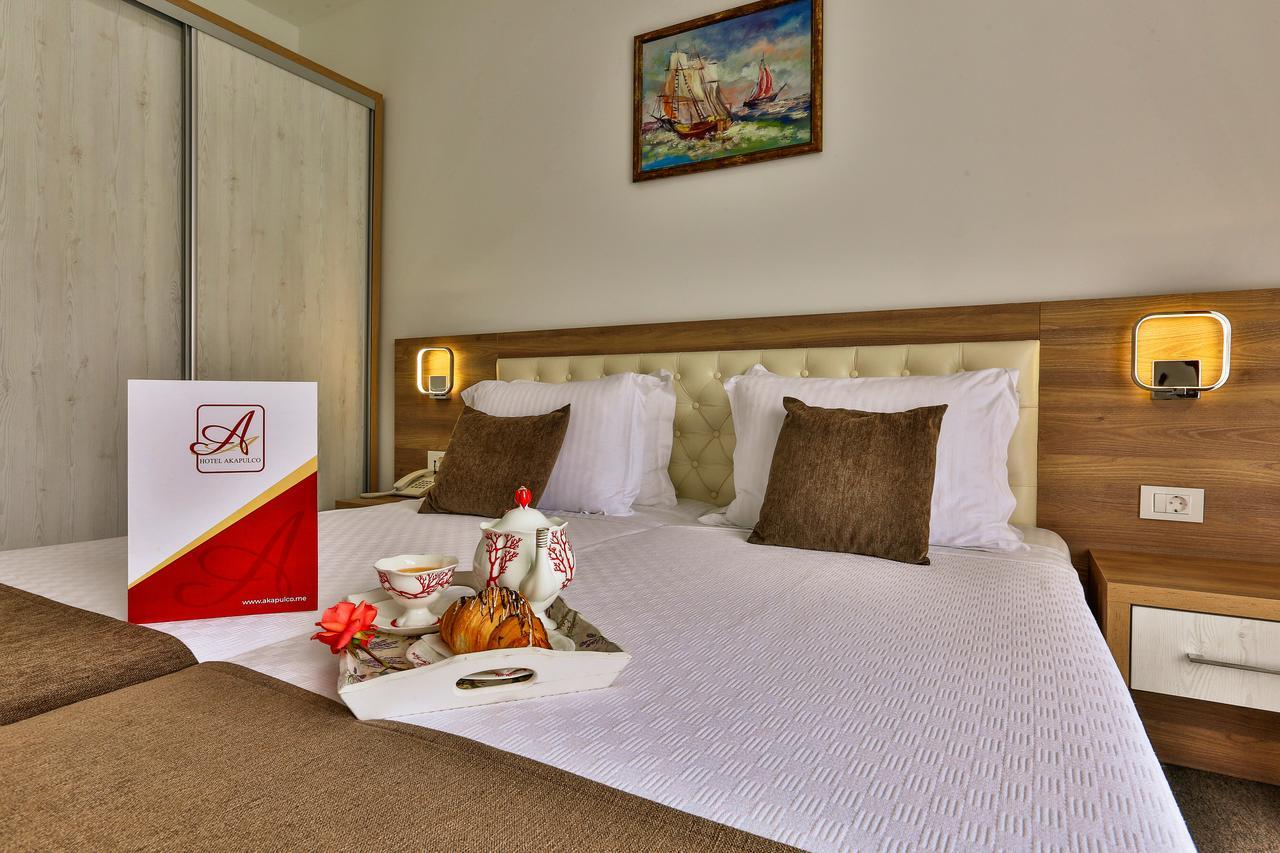 Hotel Akapulco Sutomore Bagian luar foto